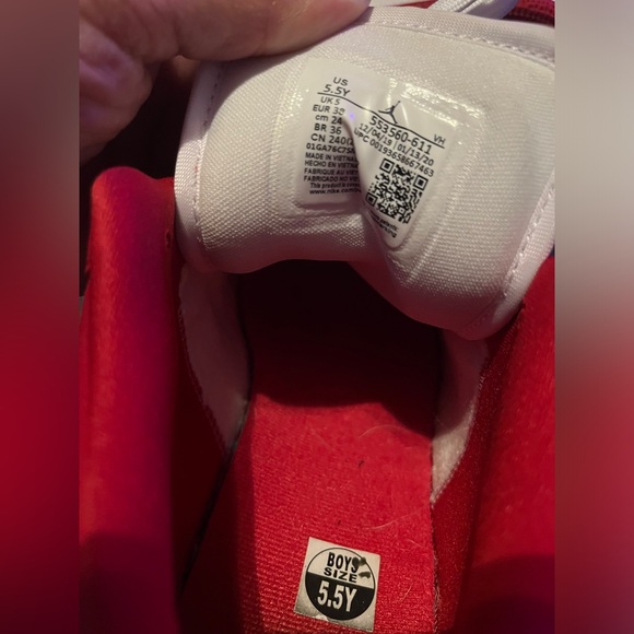 NIKE AIR JORDAN 1 LOW GYM RED WHITE GS SNEAKERS YOUTH 5.5Y/ WOMENS 7- 7.5 - Picture 3 of 7